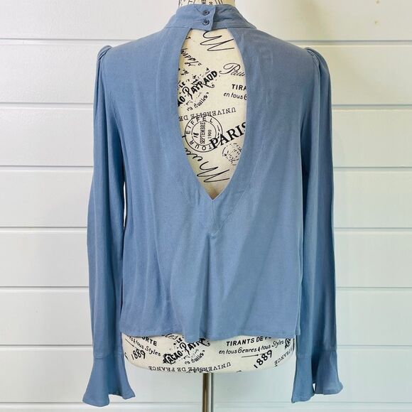 Shinestar Women’s Keyhole Button Halter Neck Blouse Size Small - Picture 2 of 8